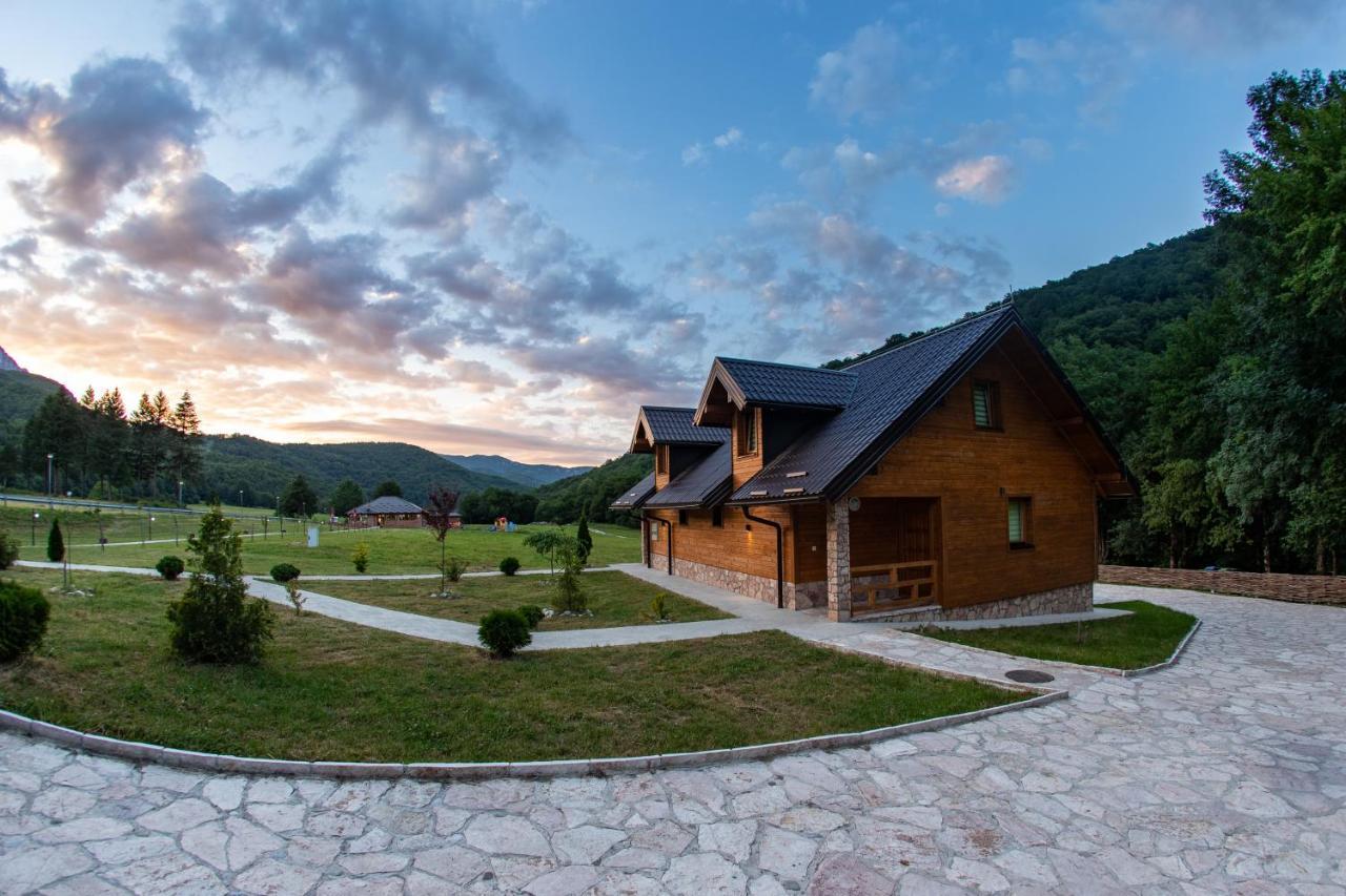 Vila "Maglic" Tjentiste Εξωτερικό φωτογραφία